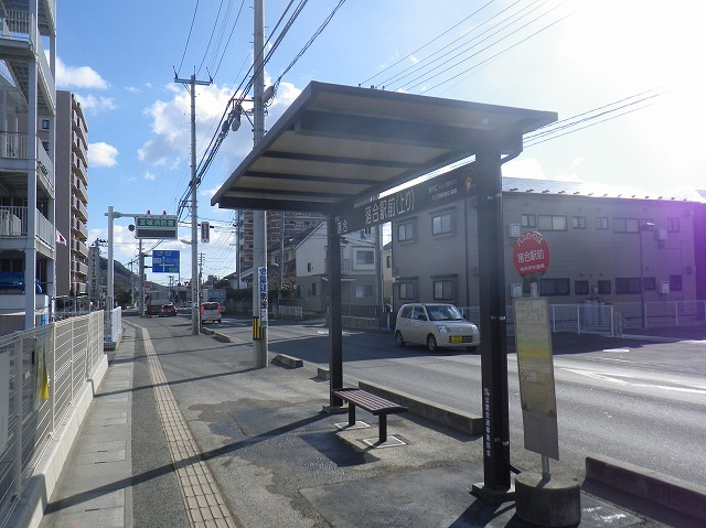バス停留所上屋（横）