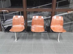 休憩用いす