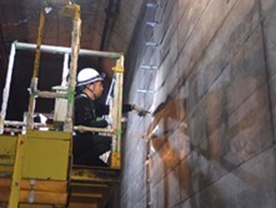 クラックへの薬剤注入