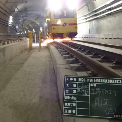 保守・作業用車002